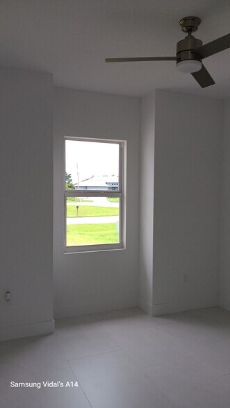 Building Photo - 161 Antilla Dr