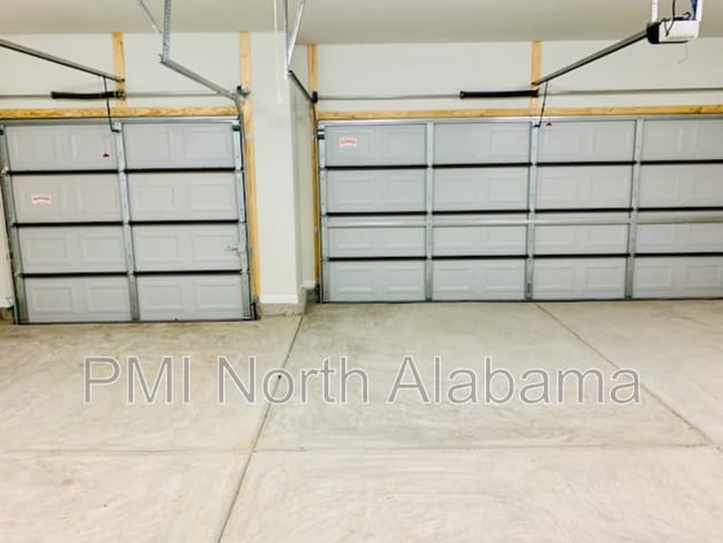 Building Photo - 108 Grv Hl Cir
