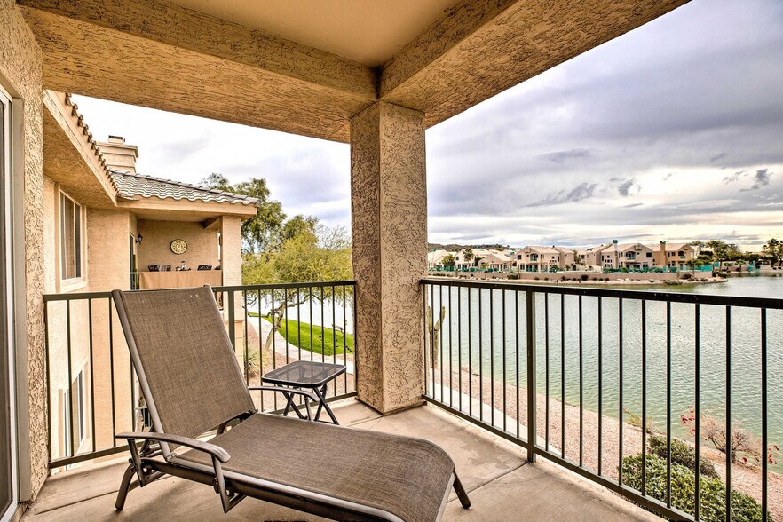 Building Photo - 16013 S Desert Foothills Pkwy