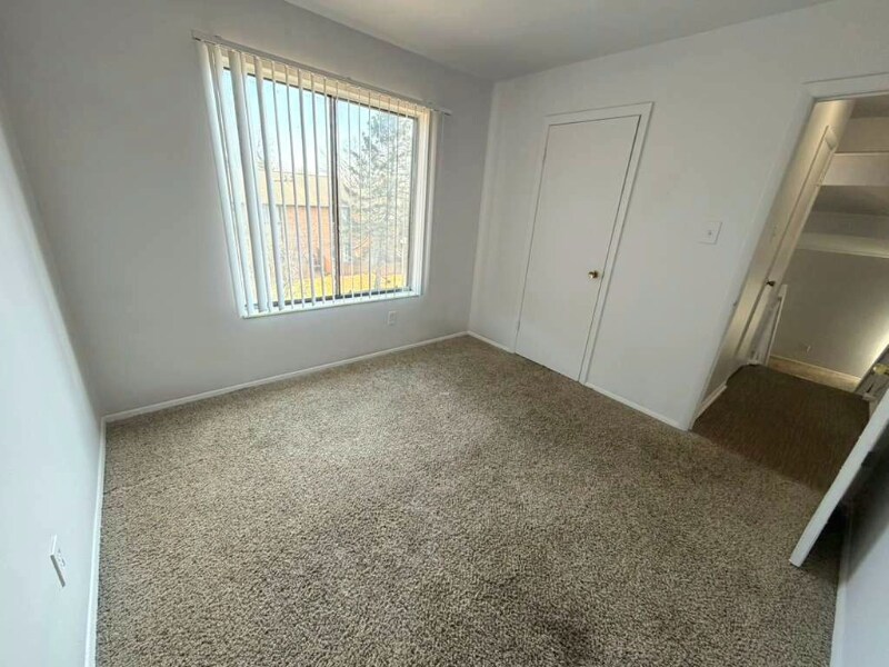 Building Photo - 3582 Pershall Rd