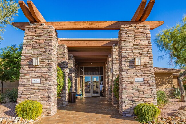 Primary Photo - 19777 N 76th St