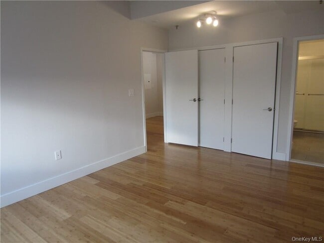 Building Photo - 123 Mamaroneck Ave