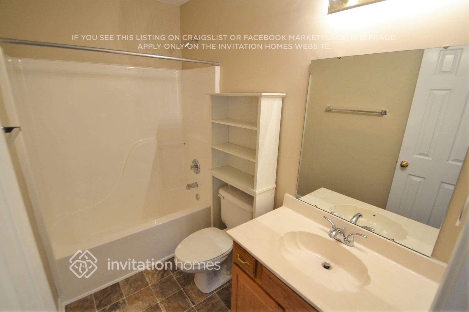 Building Photo - 3517 Lusby Ct