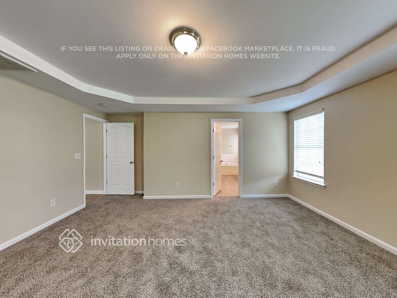 Building Photo - 9782 Sinclair Ln