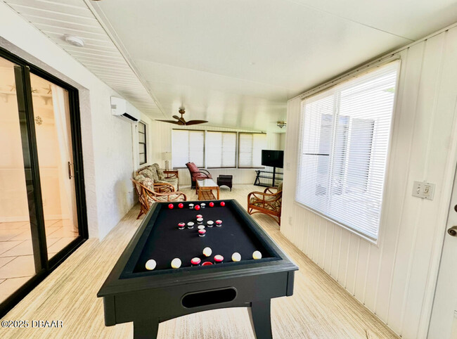 Building Photo - 80 Cindy Ln