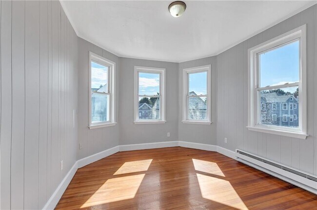 Building Photo - 111 Pocasset Ave