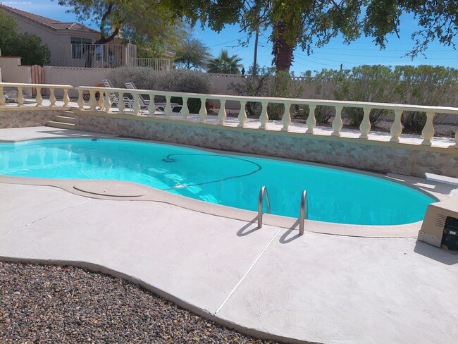 Building Photo - Entertainers Delight Beautiful Pool home Available May 12 to Sept 15, 2026
