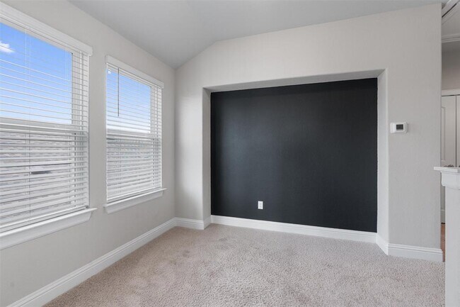 Building Photo - 312 Stone Cyn Dr
