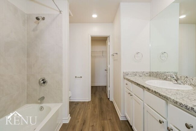 Building Photo - Coming Soon!