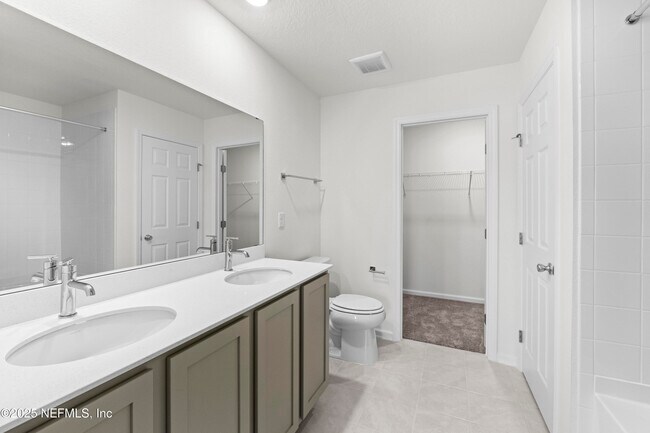 Building Photo - 11117 Buckner Ln