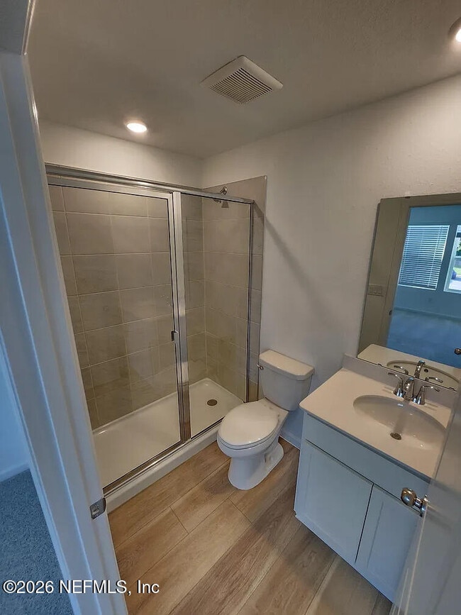 Building Photo - 669 Holly Lks Dr