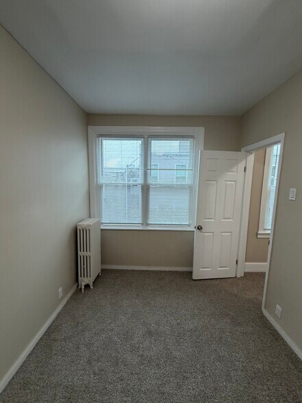 Building Photo - 1326 S Newkirk St