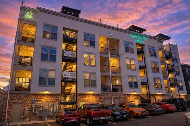 Building Photo - 67 S Main St