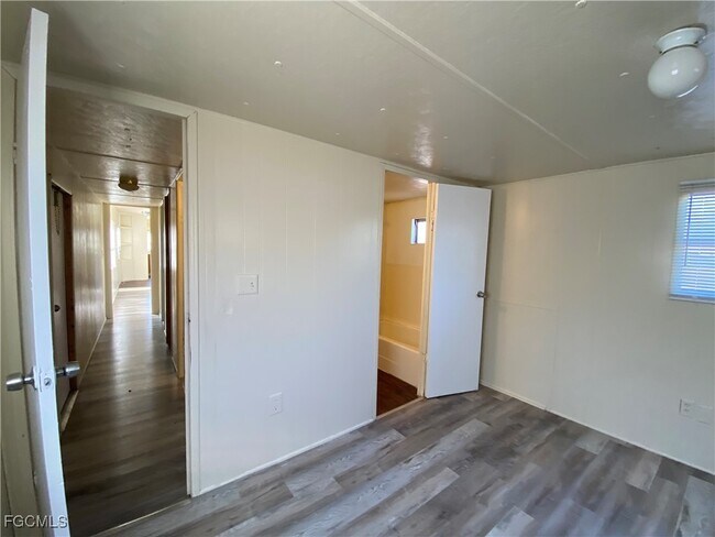 Building Photo - 8335 Wooley Dr