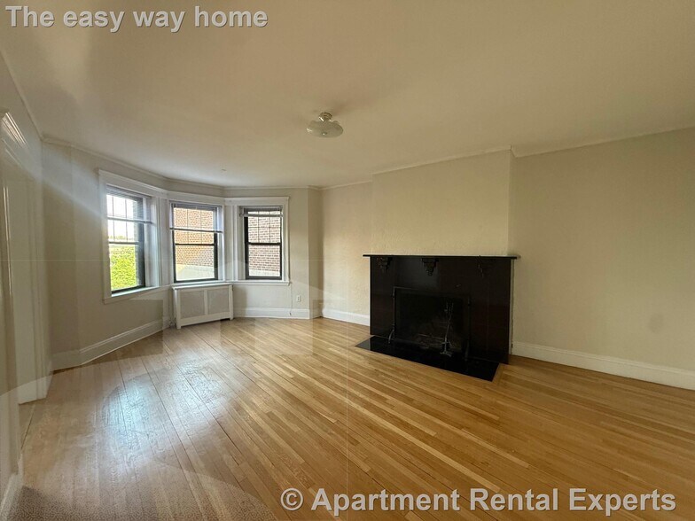 Building Photo - 1558 Massachusetts Ave