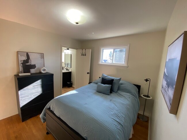 Primary Bedroom - 345 Myoma Rd