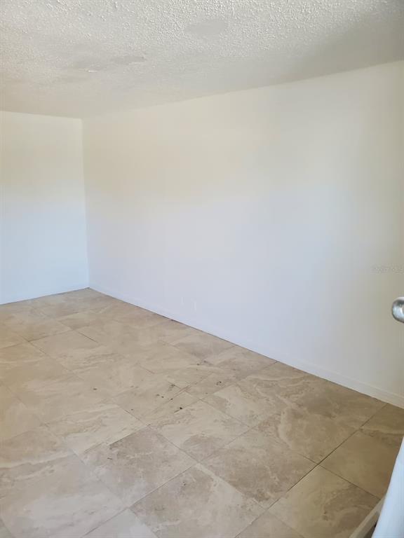 Building Photo - 7900 S Orange Blossom Trail