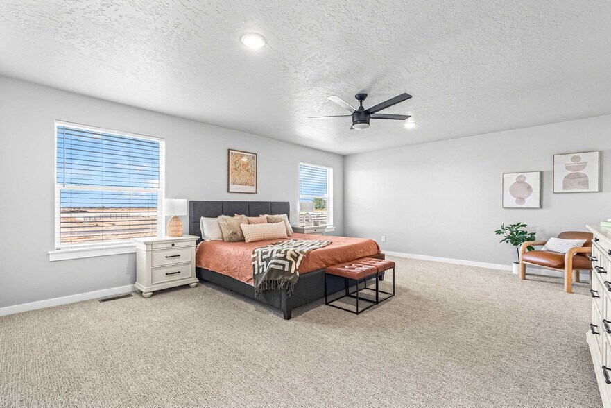 Building Photo - 5126 E Sylvan Hart Dr