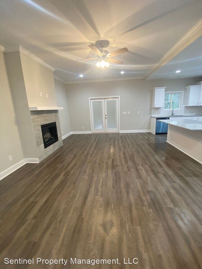 Building Photo - 3 br, 2 bath House - 211 Lasso Drive