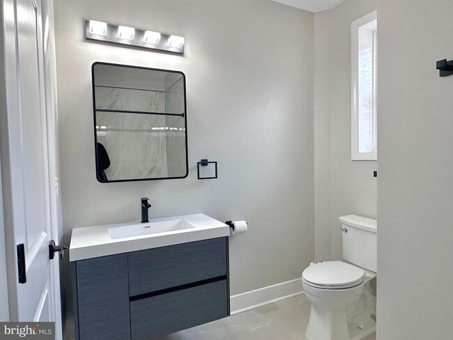 Building Photo - 1501 S 12th St