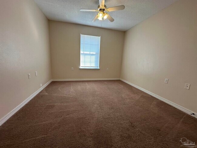 Building Photo - 3001 Flintlock Dr