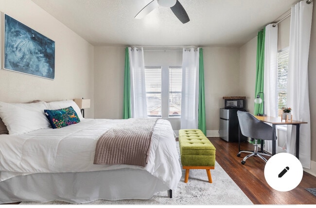 Building Photo - 2108 Berry St