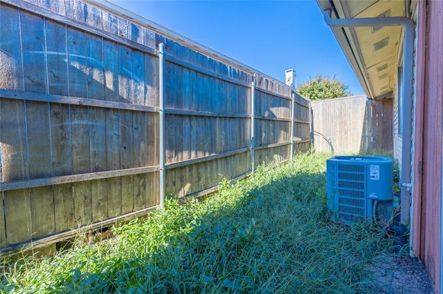 Building Photo - 709 Arrowhead Cir