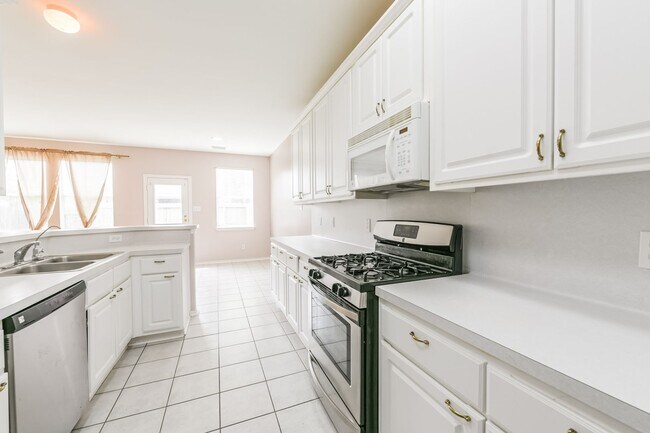 Building Photo - 6326 Veranda Green Trail