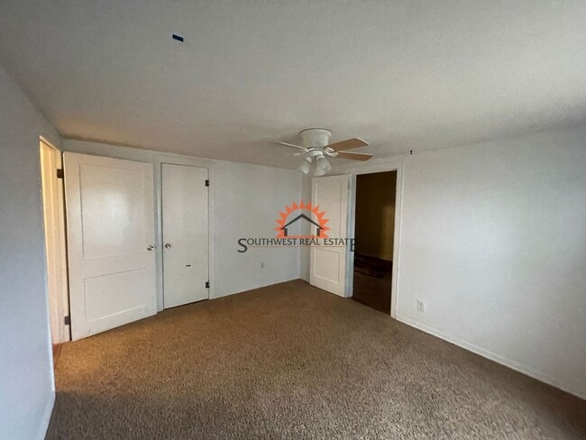 Building Photo - Charming Country home. 2 bed 1 bath