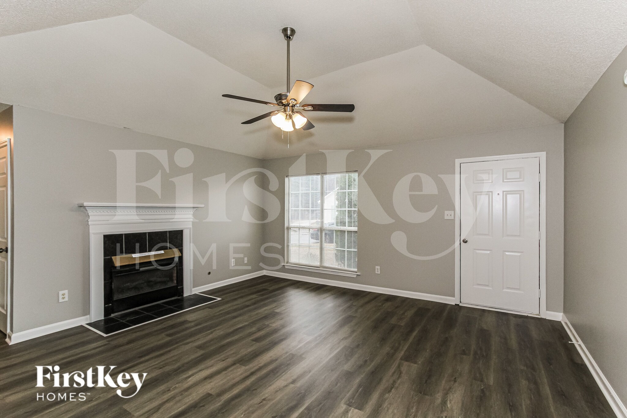 Building Photo - 2004 Plantation Pkwy