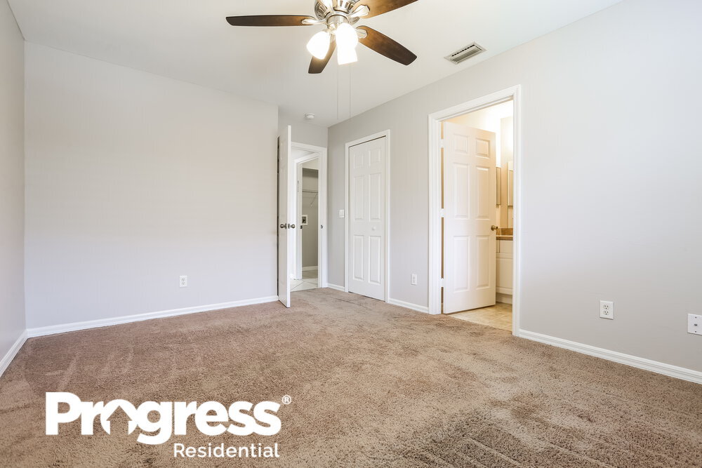 Building Photo - 2525 Mather Ln