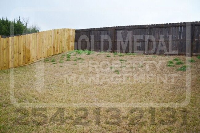 Building Photo - 1104 Grace Point Dr