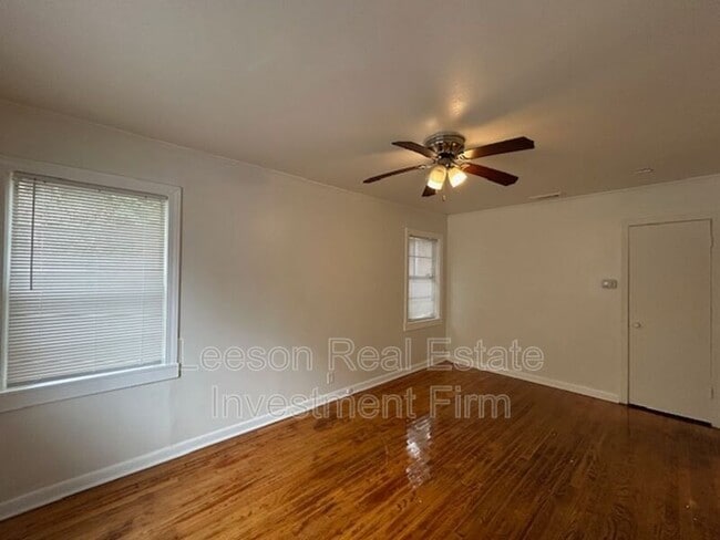 Building Photo - 3445 Hardy St