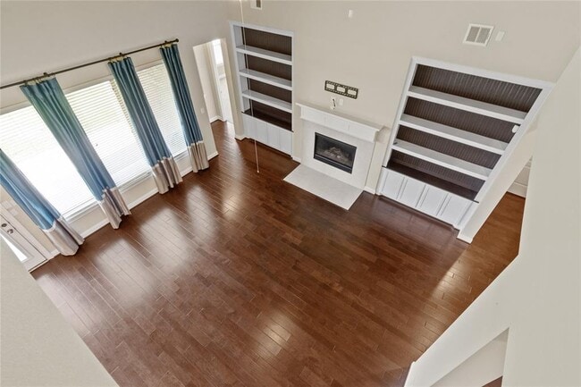 Building Photo - 20302 Rosegold Way
