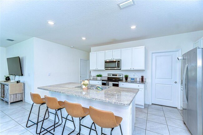 Building Photo - 10555 Penny Gale Loop