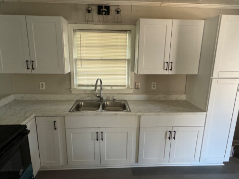 Building Photo - 2631 Callaway Rd SW