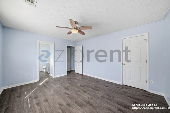 Building Photo - 122 Swanee Ln