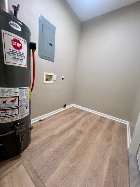 Building Photo - 1520 Crestwood Rd