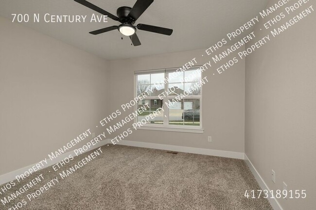 Building Photo - 700 N Century Ave
