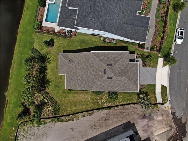 Building Photo - 10299 Pk Ests Ave