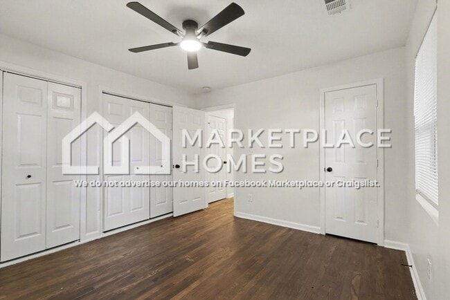 Building Photo - 2110 Dellwood Pl