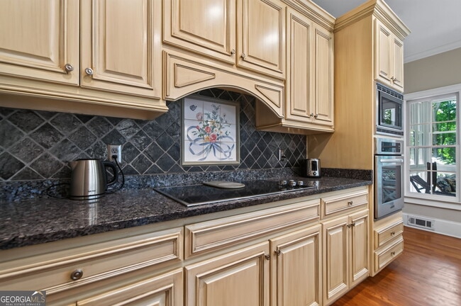 Building Photo - 7705 Little Aston Way