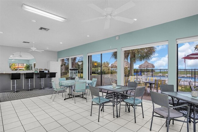 Building Photo - 656 Windrush Bay Dr