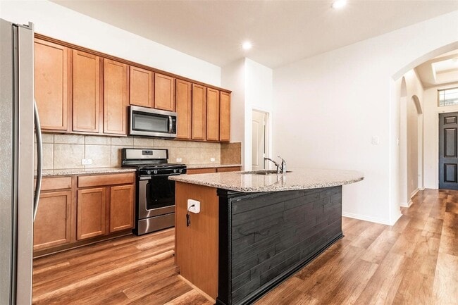 Building Photo - 3094 Camden Park Ln