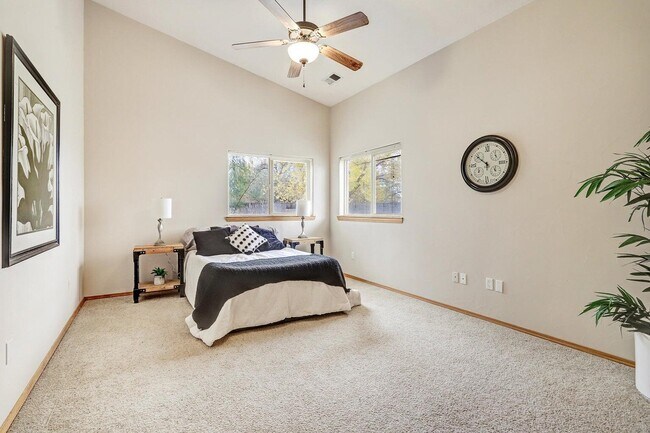 Building Photo - 115 Espinosa Rd