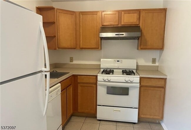 Building Photo - 805 Sunshine Ct
