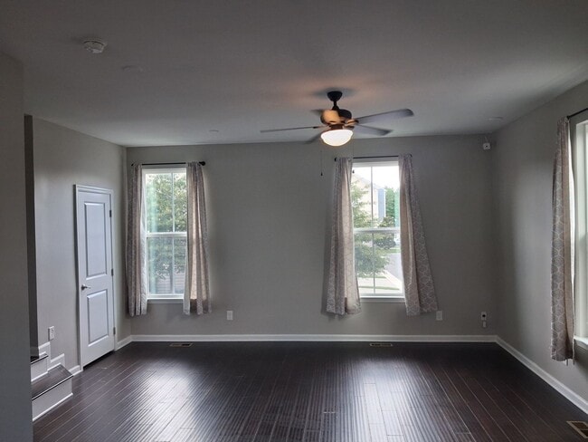 Building Photo - 4301 Saltmarsh Ln
