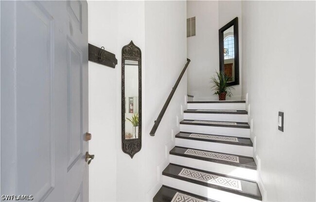 Building Photo - 5928 Sand Wedge Ln