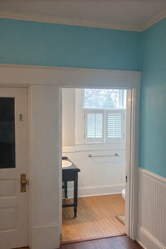 Building Photo - 350 Harrison Ave