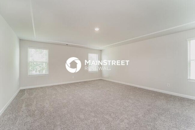 Building Photo - 3 Bedroom Pet-Friendly Home in Charlotte, NC with Main Street Renewal